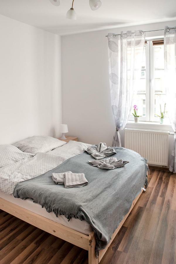Apartament Na Wyspie Piasek Apartment Kłodzko Exterior foto